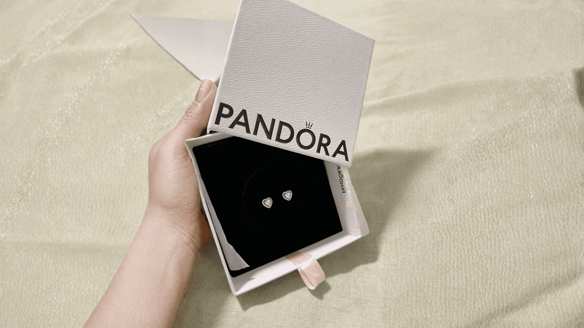 BRINCO DA DEBUTANTE PANDORA