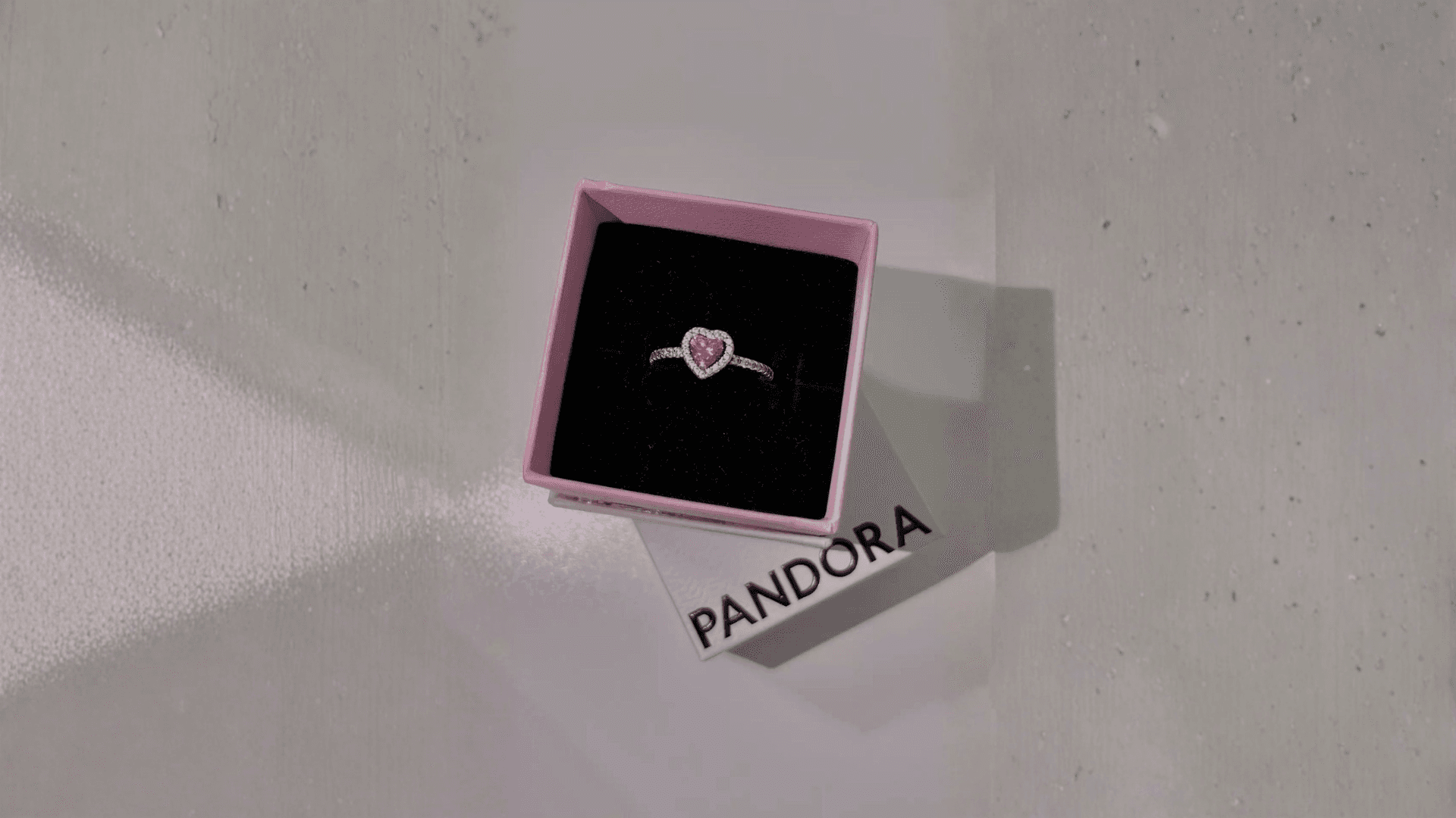 ANEL DA DEBUTANTE PANDORA